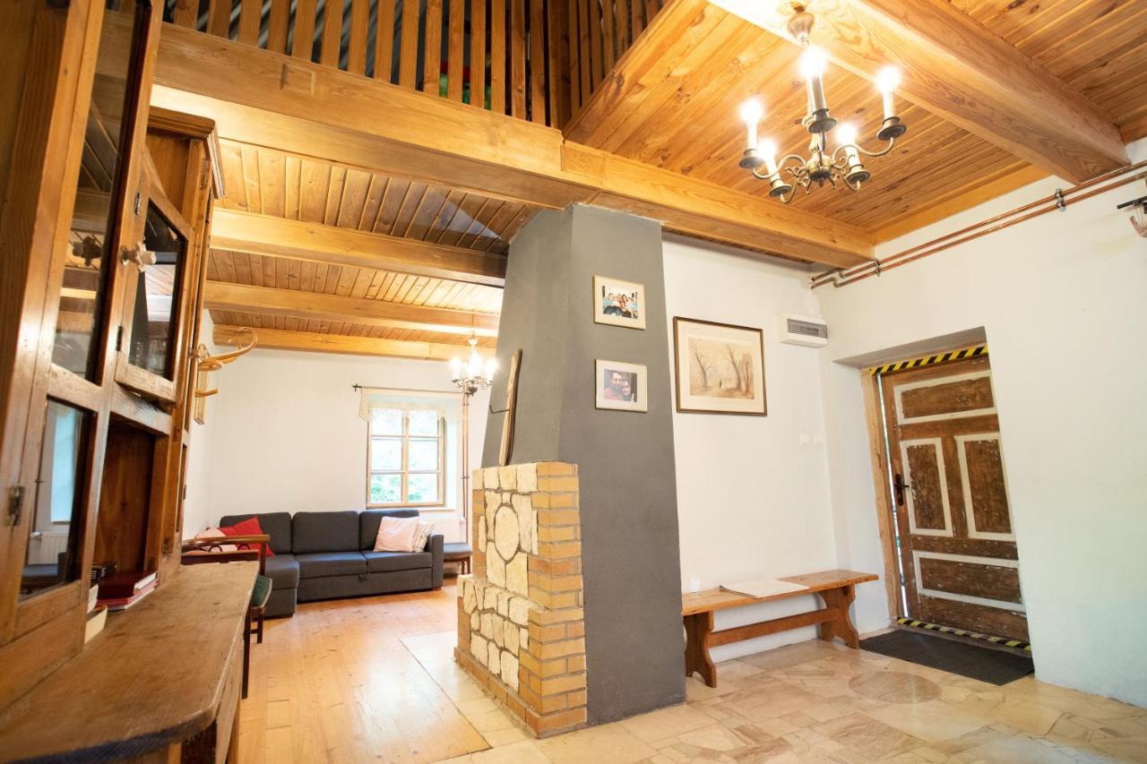 Agroturystyka Siedlisko Wydry - Dom W Srodku Lasu Wierzchoniow Esterno foto